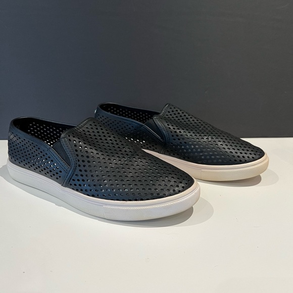 Steve Madden Mesh Slip On Sneakers Black Women’s 10 - Picture 4 of 9